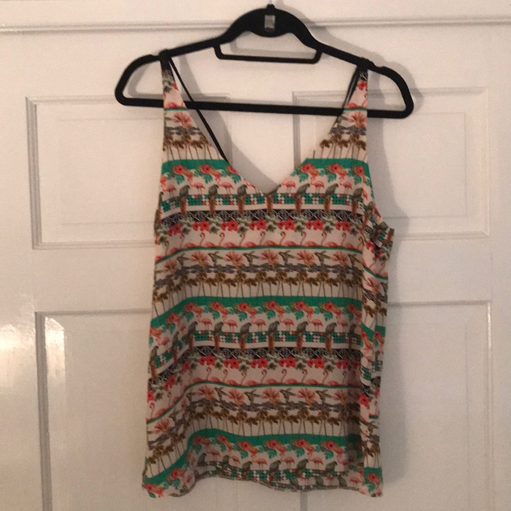 Patterned topshop tank